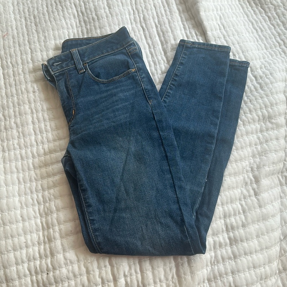 GAP mid-rise jeggings!!